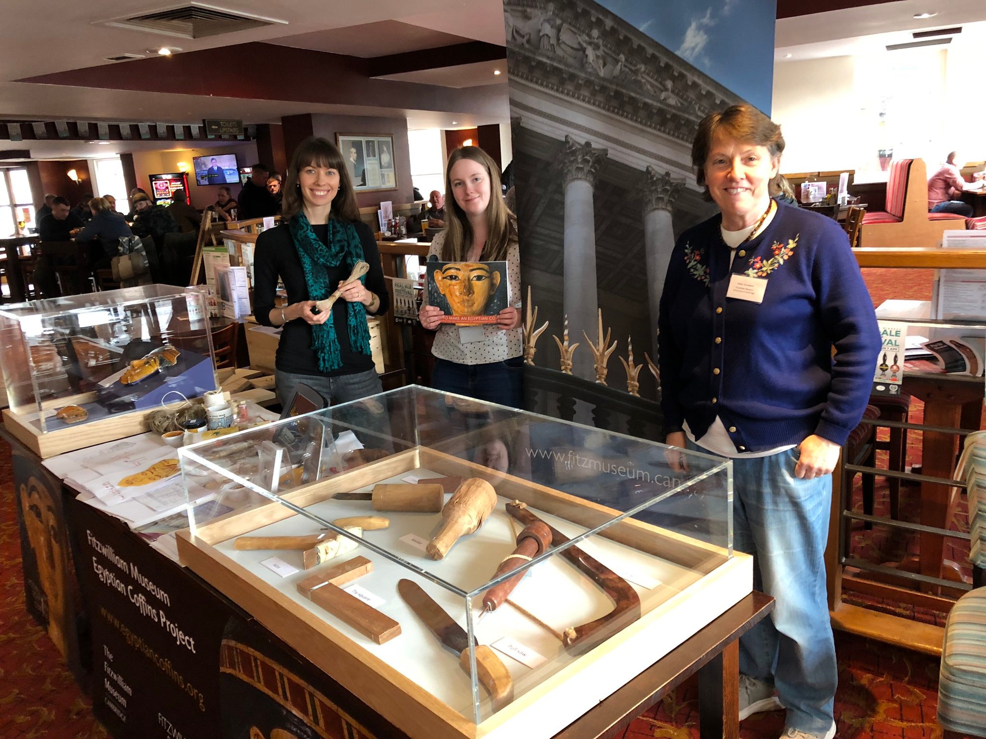 Figure 2: The FM Egyptian Coffin Project’s ‘Pop-Up’ in The Wheatsheaf Inn, Wisbech Photo: Melanie Pitkin